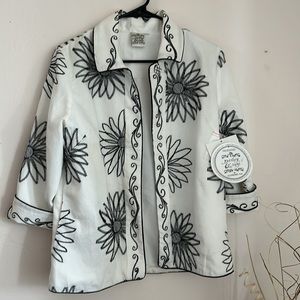 Paisley & Sage three quarter sleeve jacket size M